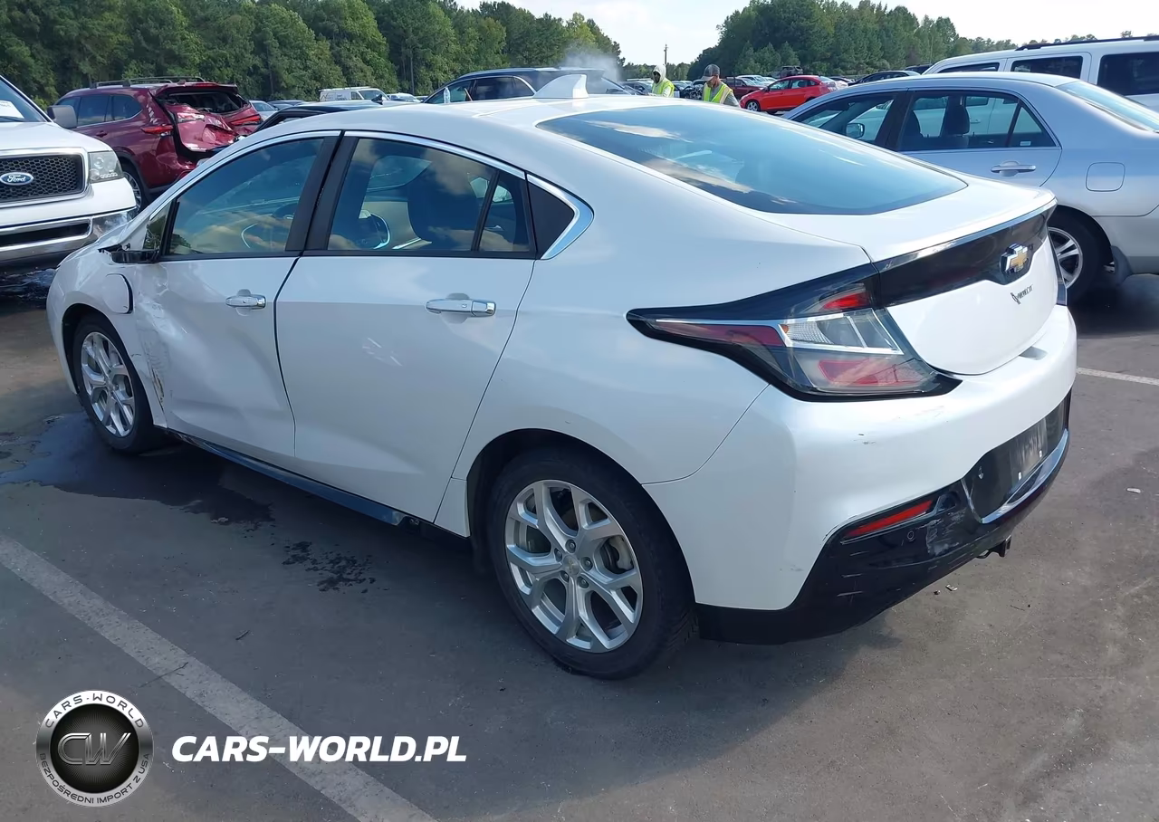 2016 Chevrolet Volt Premier VIN:1G1RD6S55GU108682 - 3