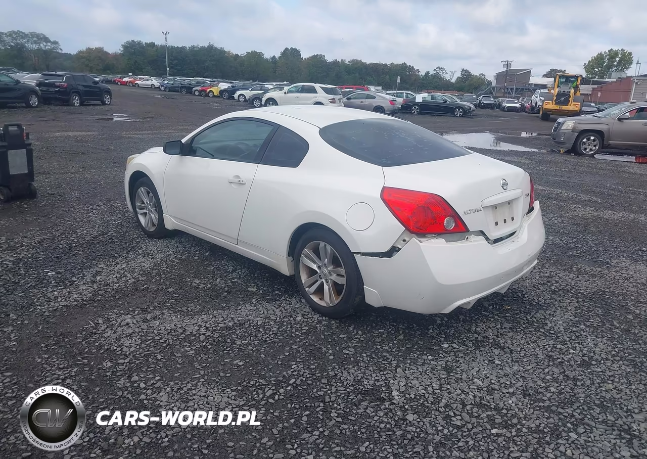 2010 Nissan Altima 2.5 S VIN:1N4AL2EP7AC135043 - 3