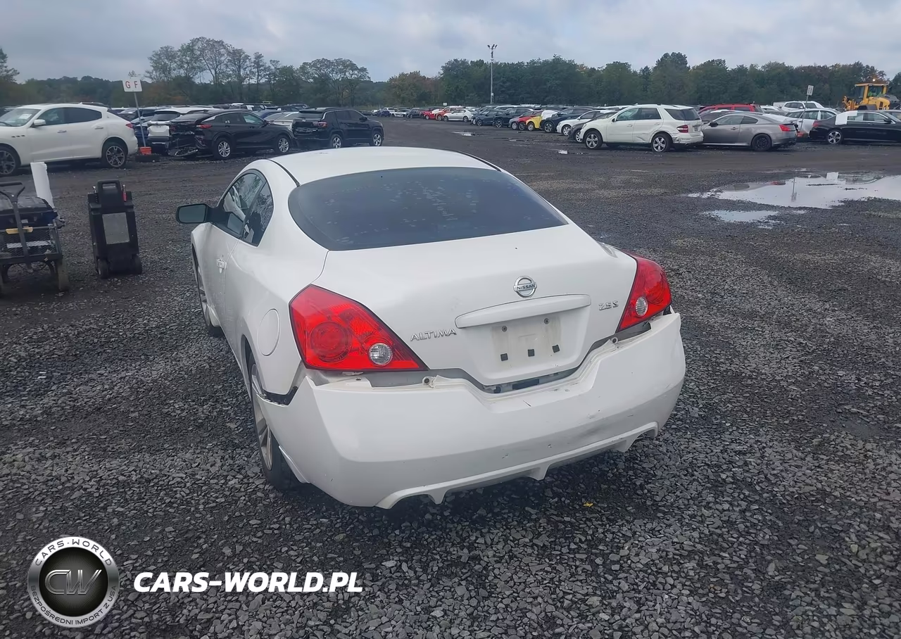 2010 Nissan Altima 2.5 S VIN:1N4AL2EP7AC135043 - 6