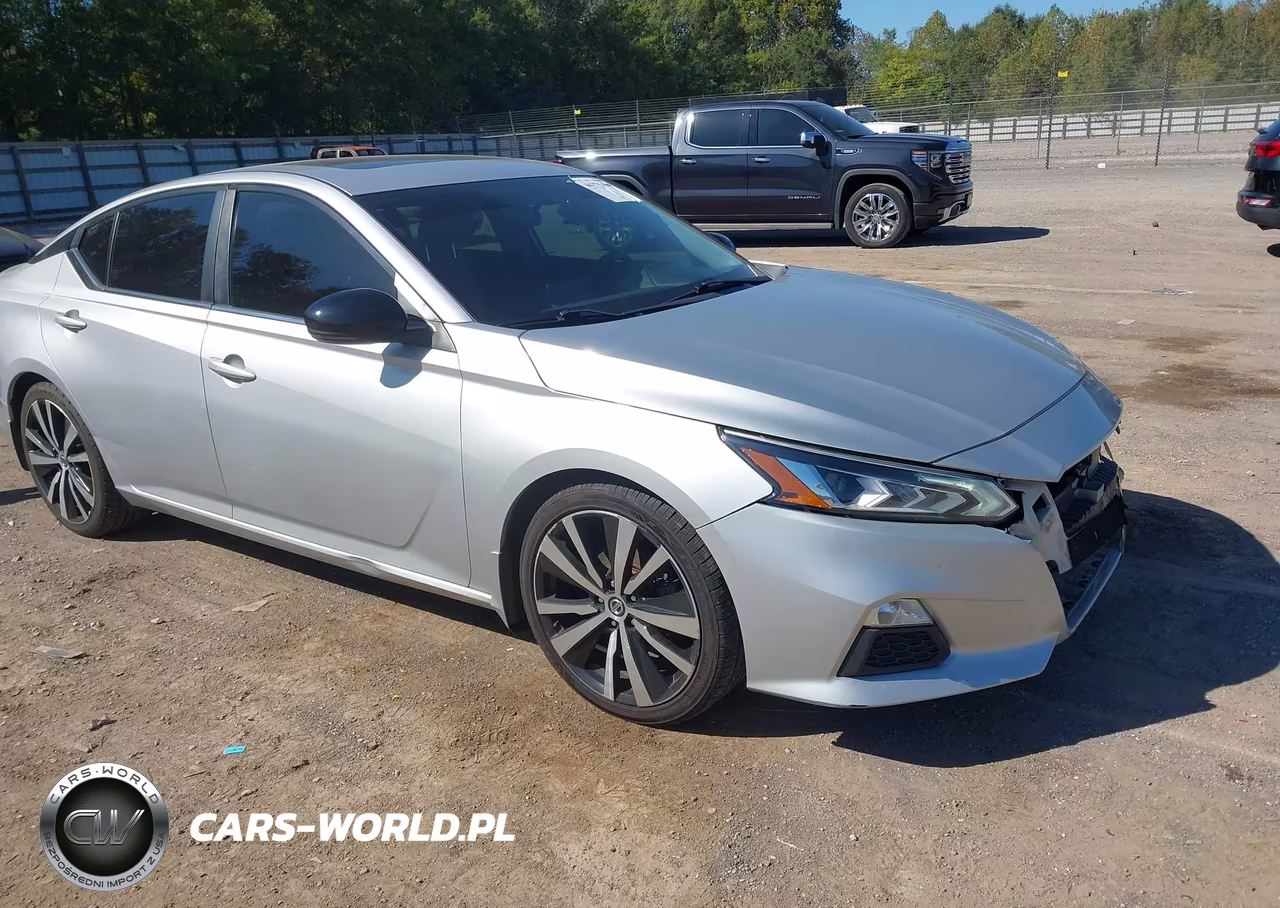 2019 Nissan Altima 2.0 Sr