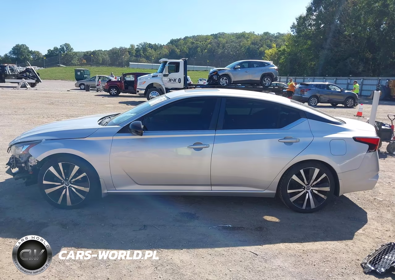 2019 Nissan Altima 2.0 Sr VIN:1N4AL4CV2KC225814 - 14