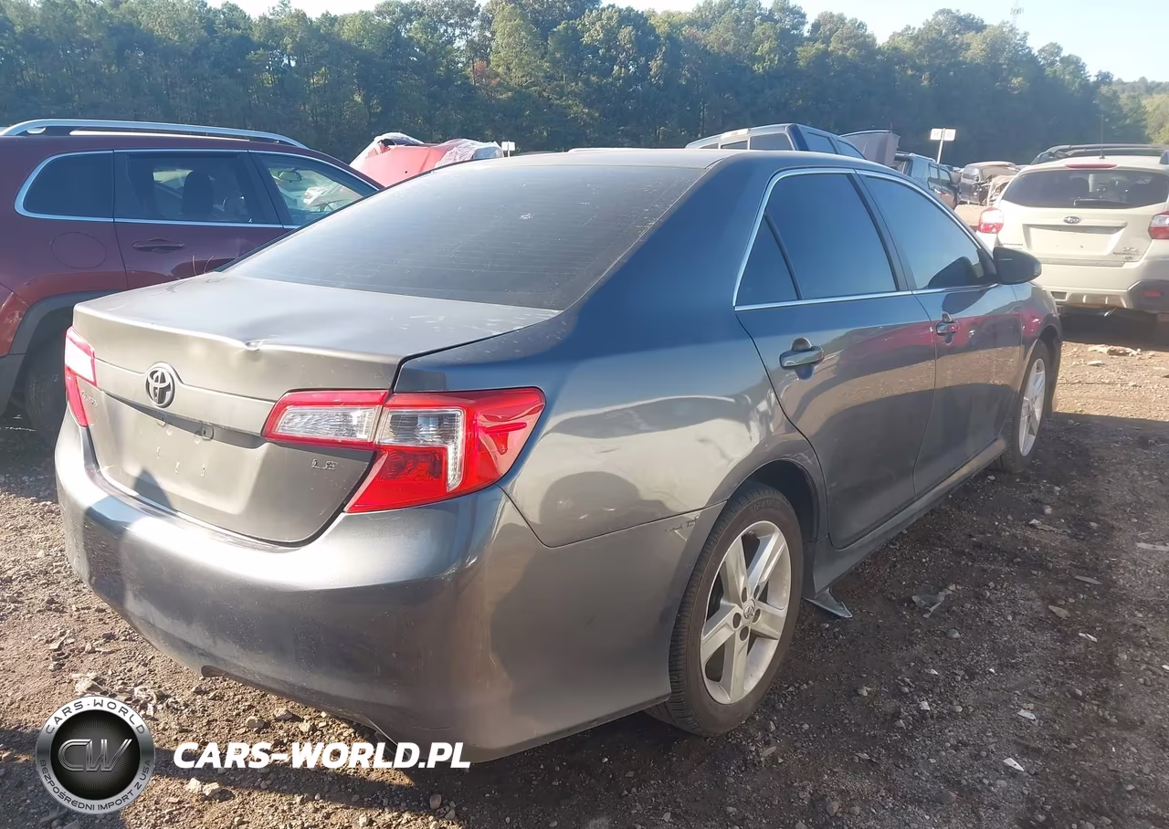 2013 Toyota Camry Se VIN:4T1BF1FK9DU267430 - 4