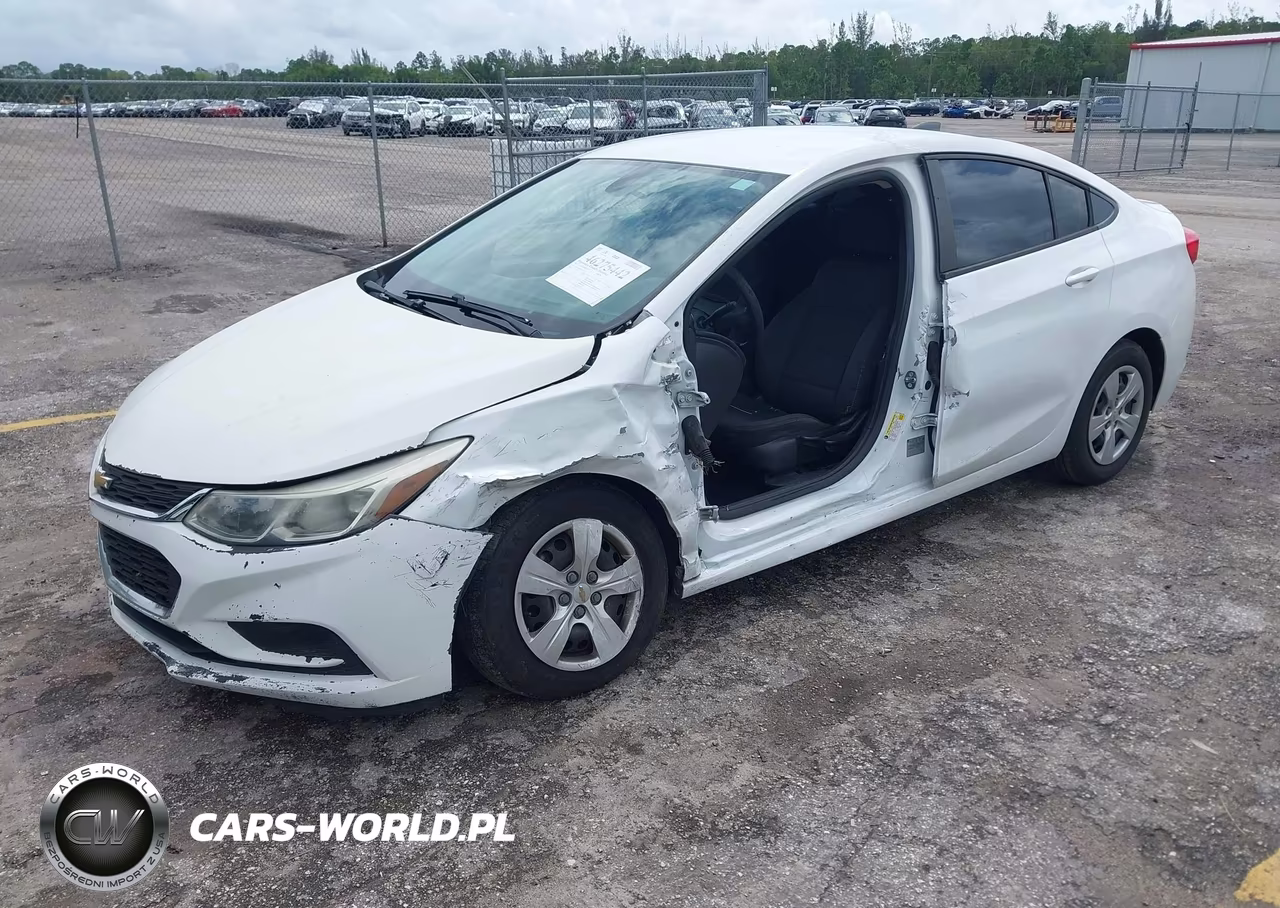 2017 Chevrolet Cruze Ls Auto VIN:1G1BC5SM9H7112532 - 2