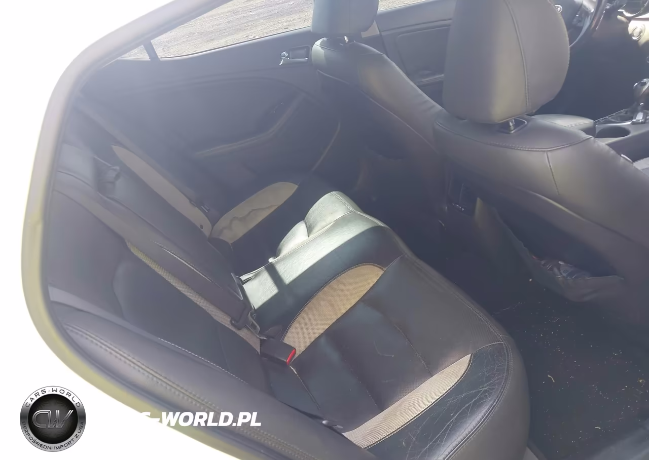2012 Kia Optima Sx VIN:5XXGR4A66CG047647 - 8