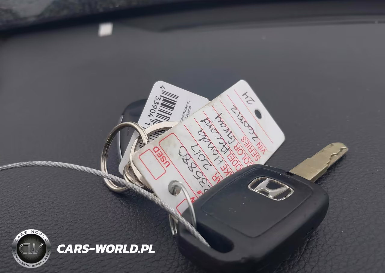 2017 Honda Accord Sport VIN:1HGCR2F59HA260812 - 11