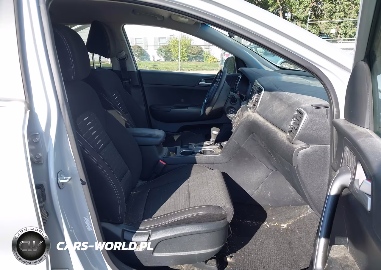 2018 Kia Sportage Lx VIN:KNDPM3AC8J7338767 - 5