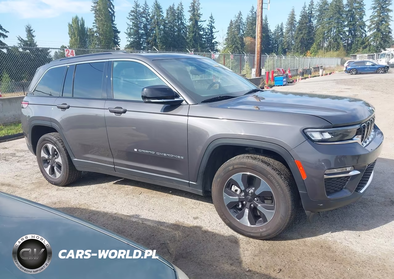 2024 Jeep Grand Cherokee 4Xe VIN:1C4RJYB64RC117614 - 13