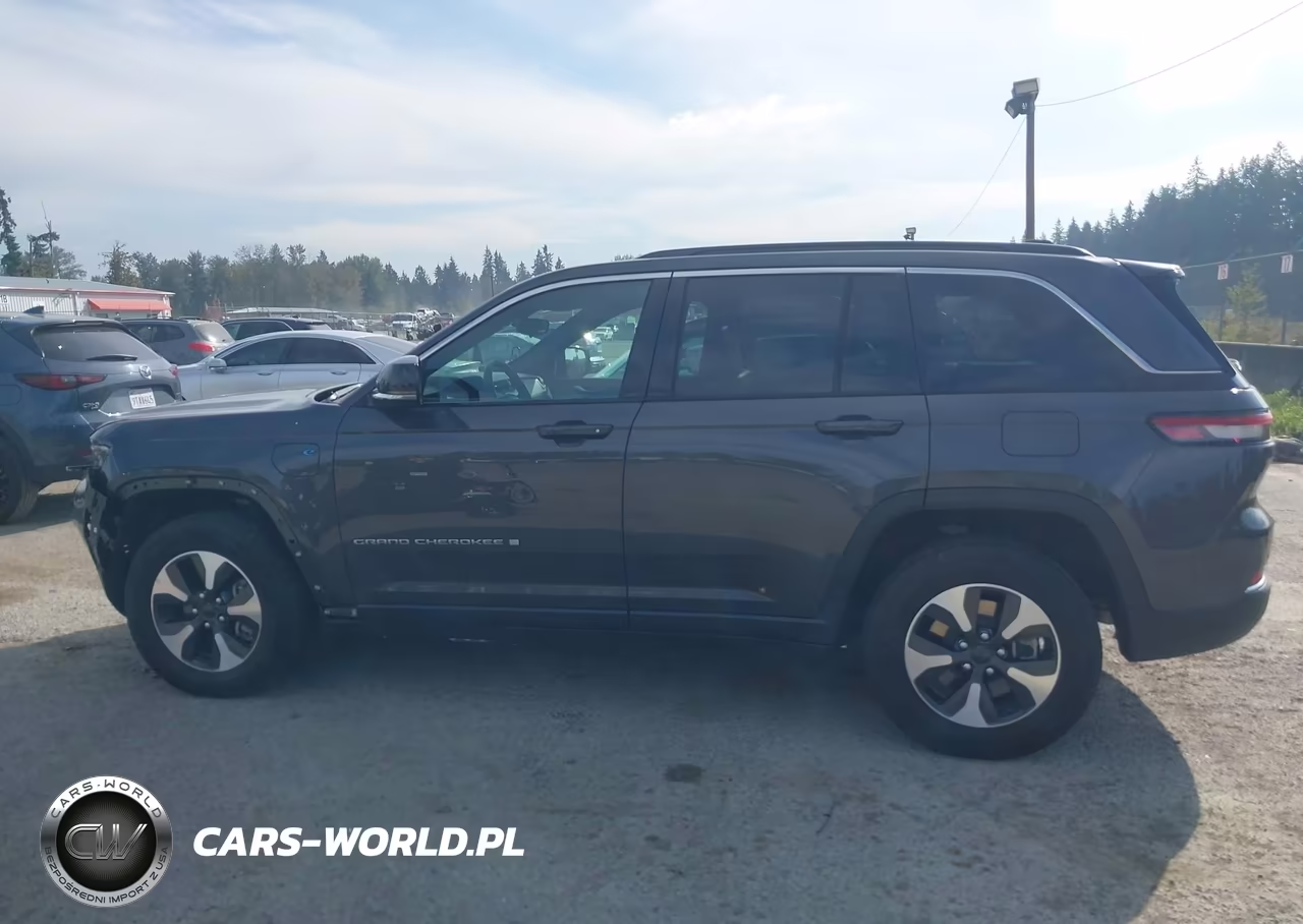 2024 Jeep Grand Cherokee 4Xe VIN:1C4RJYB64RC117614 - 14