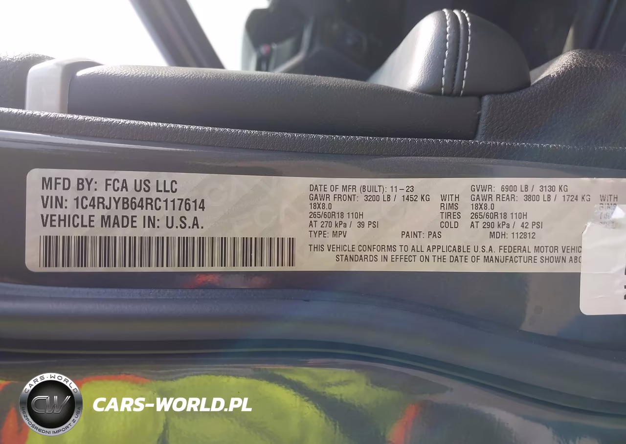 2024 Jeep Grand Cherokee 4Xe VIN:1C4RJYB64RC117614 - 9