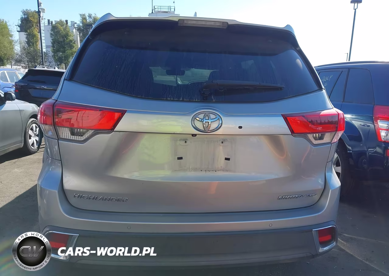2017 Toyota Highlander Limited VIN:5TDDZRFH7HS360870 - 16