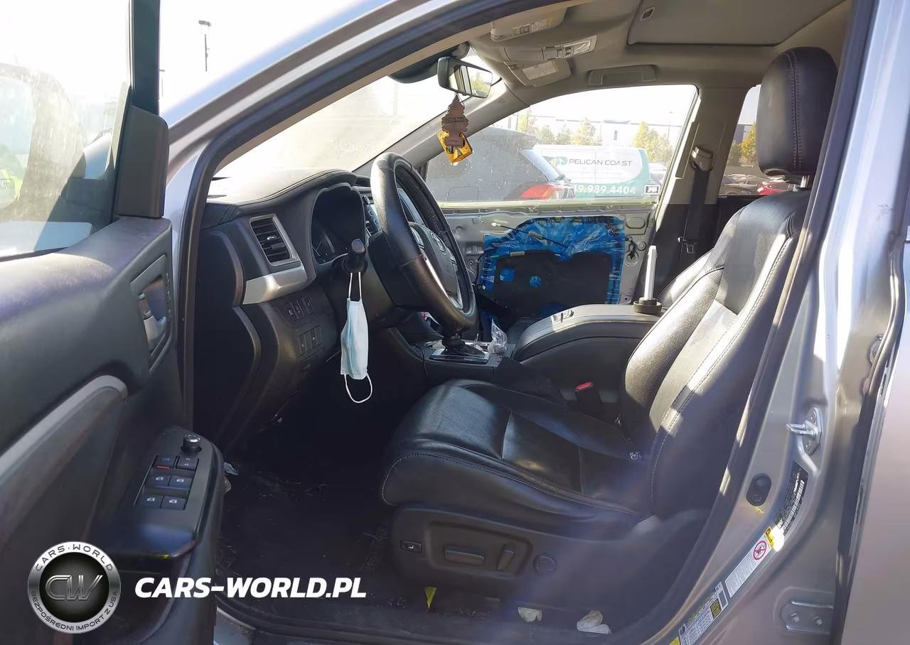 2017 Toyota Highlander Limited VIN:5TDDZRFH7HS360870 - 5