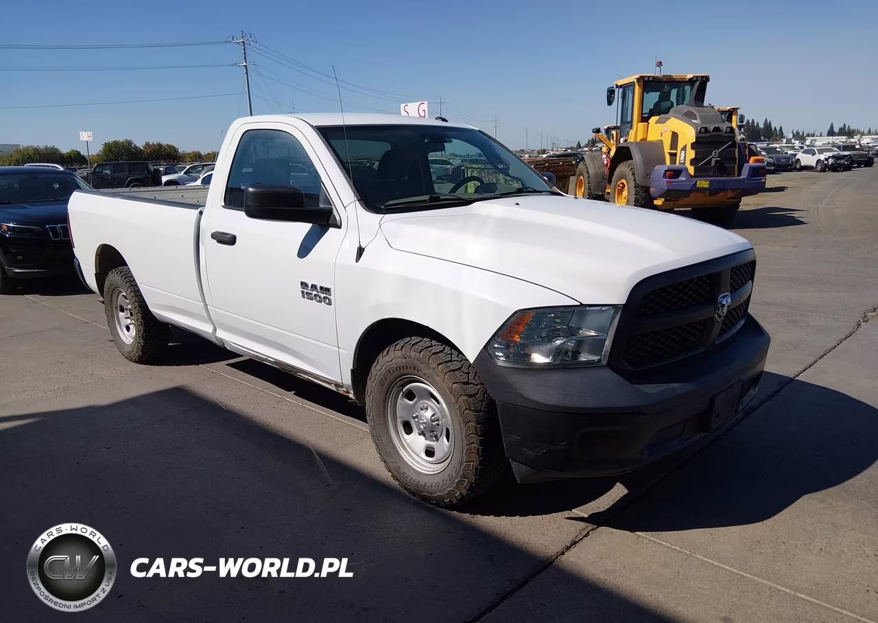 2018 Ram 1500 Tradesman 4X2 8' Box VIN:3C6JR6DG7JG137543 - 1