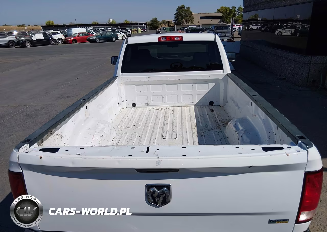 2018 Ram 1500 Tradesman 4X2 8' Box VIN:3C6JR6DG7JG137543 - 14