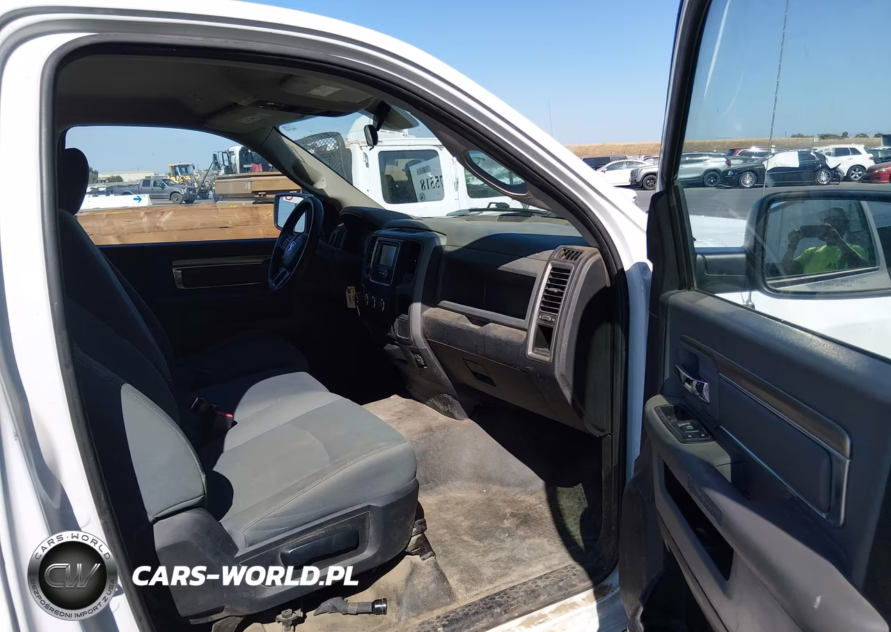2018 Ram 1500 Tradesman 4X2 8' Box VIN:3C6JR6DG7JG137543 - 5