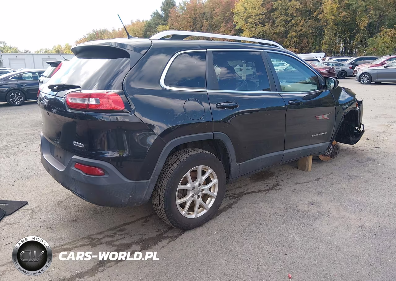 2014 Jeep Cherokee Latitude VIN:1C4PJMCB0EW294262 - 4