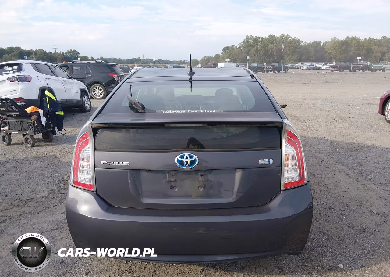 2012 Toyota Prius Three VIN:JTDKN3DU8C5393701 - 16