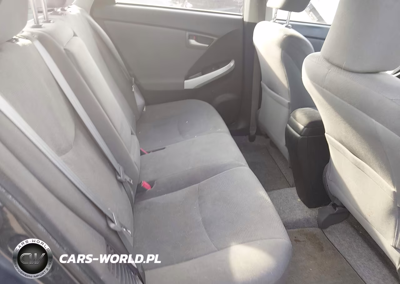 2012 Toyota Prius Three VIN:JTDKN3DU8C5393701 - 8