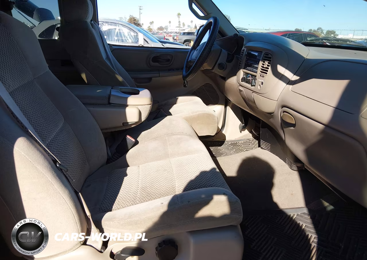 2002 Ford F-150 Lariat-Xl-Xlt VIN:1FTRX17L42NA61379 - 5