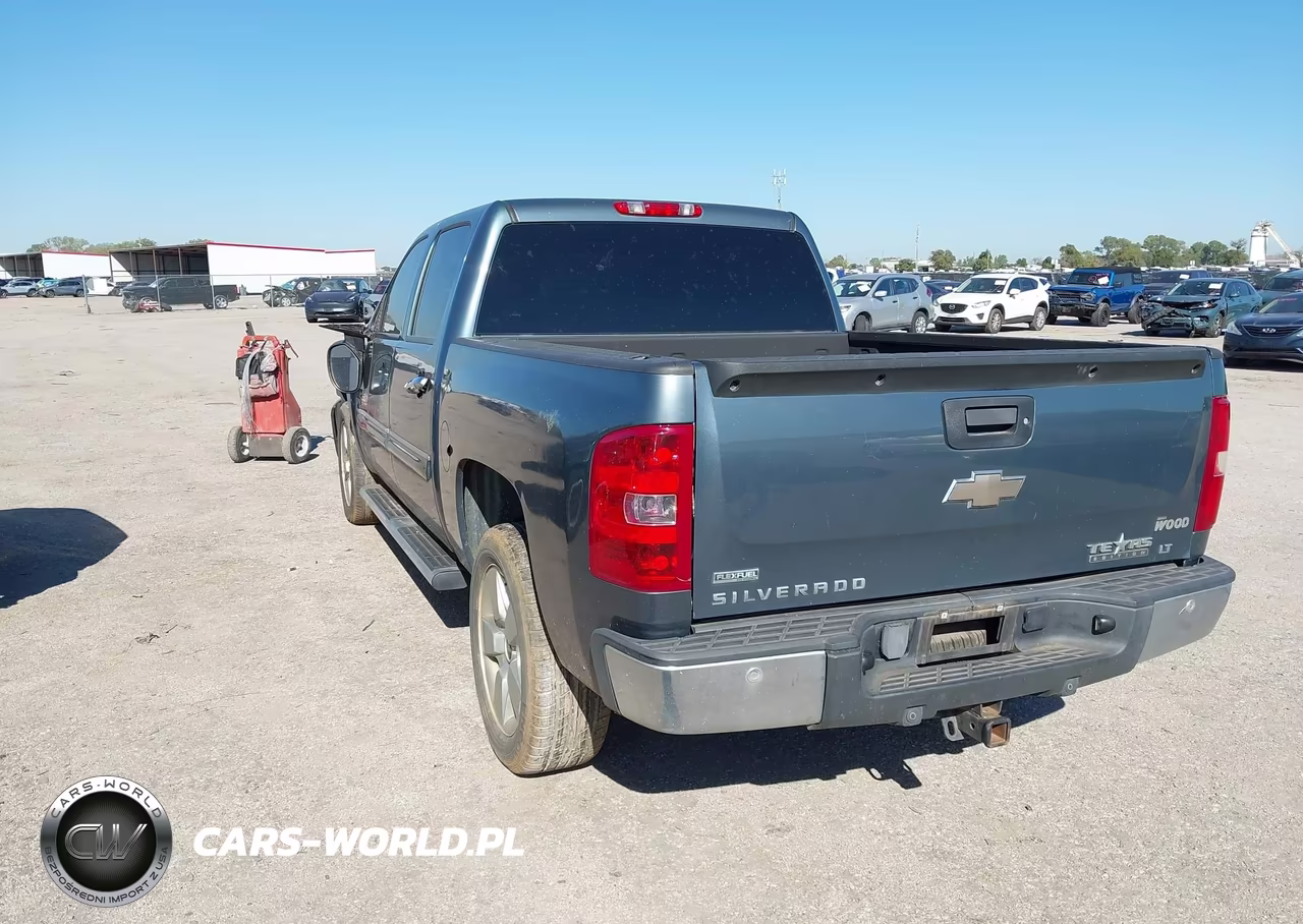 2011 Chevrolet Silverado 1500 Lt VIN:3GCPCSE03BG138382 - 3