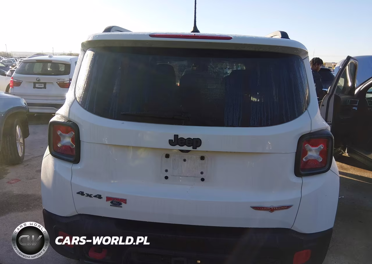 2017 Jeep Renegade Trailhawk 4X4 VIN:ZACCJBCB7HPF73065 - 16