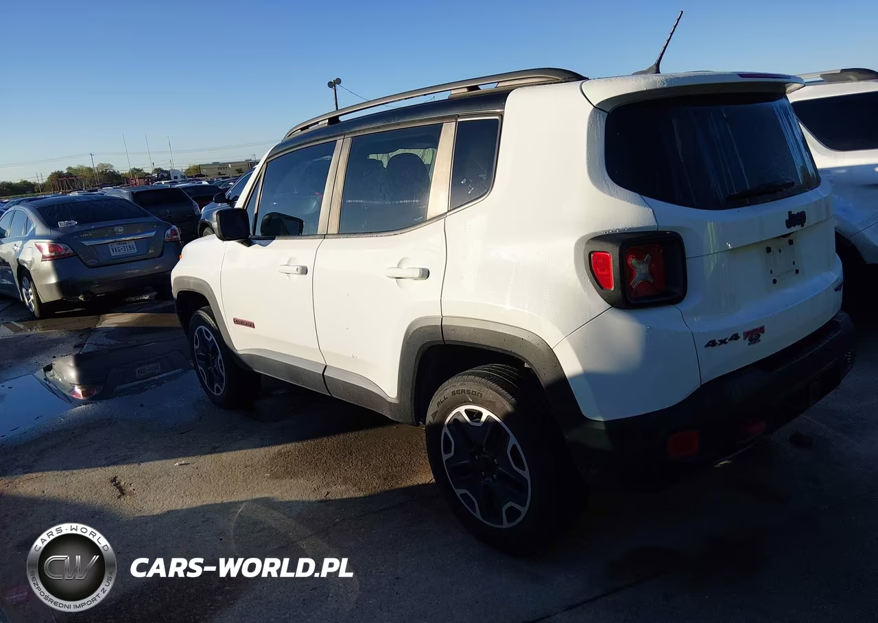 2017 Jeep Renegade Trailhawk 4X4 VIN:ZACCJBCB7HPF73065 - 3