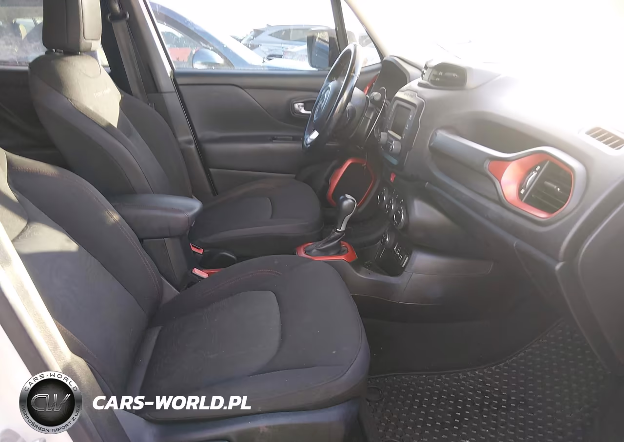 2017 Jeep Renegade Trailhawk 4X4 VIN:ZACCJBCB7HPF73065 - 5
