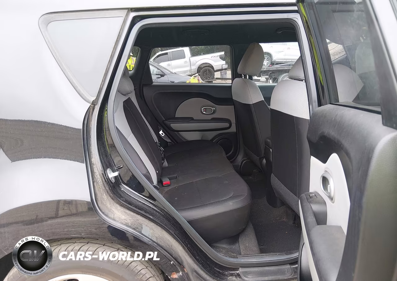 2015 Kia Soul VIN:KNDJN2A28F7799219 - 8