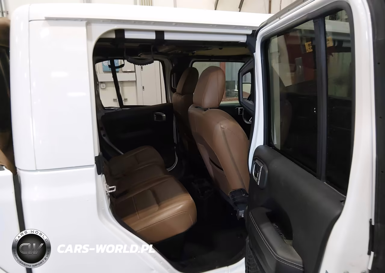2020 Jeep Gladiator Overland 4X4 VIN:1C6HJTFG3LL175357 - 8