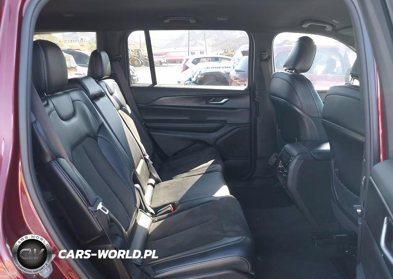 2023 Jeep Grand Cherokee L Altitude 4X4 VIN:1C4RJKAG1P8838352 - 8