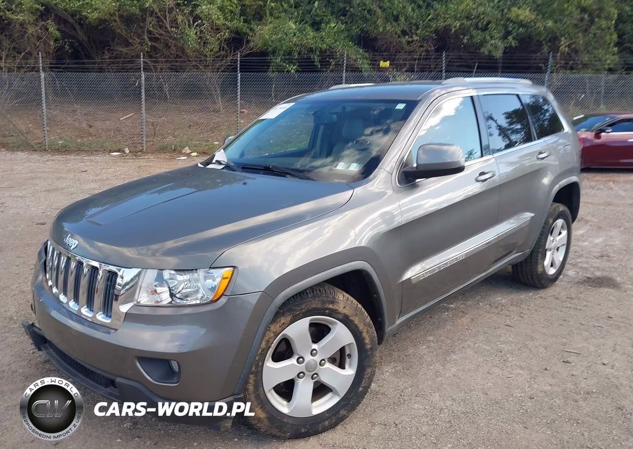 2012 Jeep Grand Cherokee Laredo VIN:1C4RJFAGXCC133290 - 12