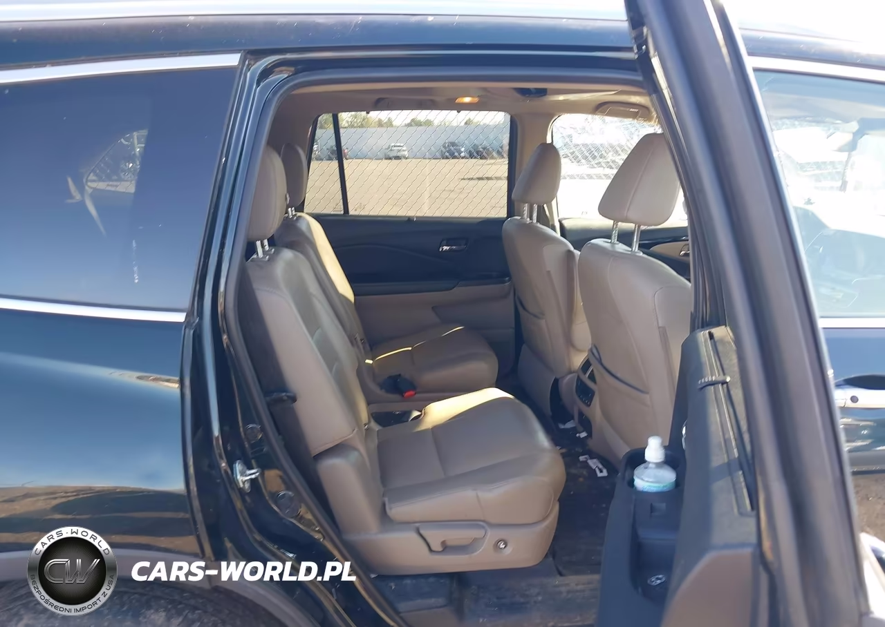 2019 Honda Pilot Elite VIN:5FNYF6H02KB035412 - 8