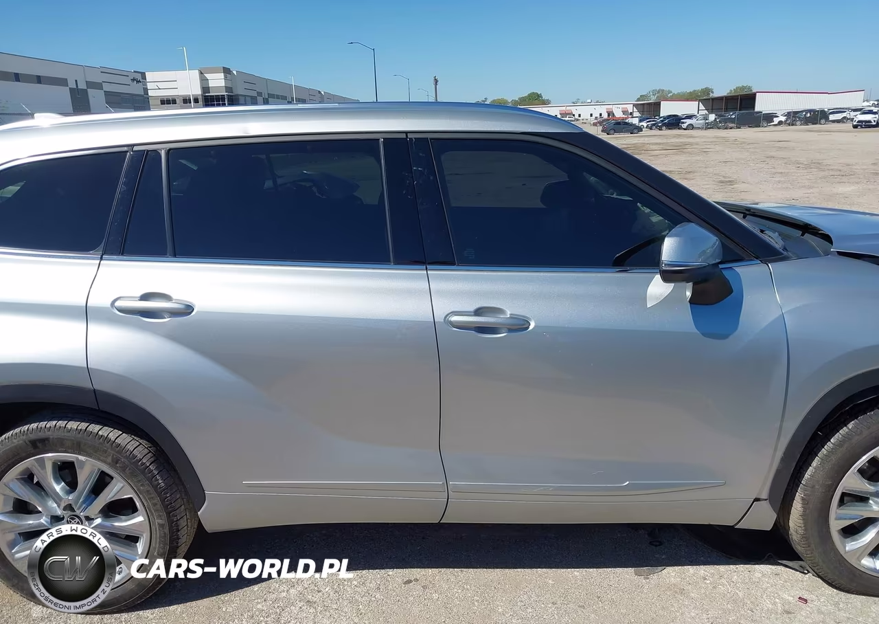 2022 Toyota Highlander Hybrid Limited VIN:5TDYARAH2NS511951 - 12