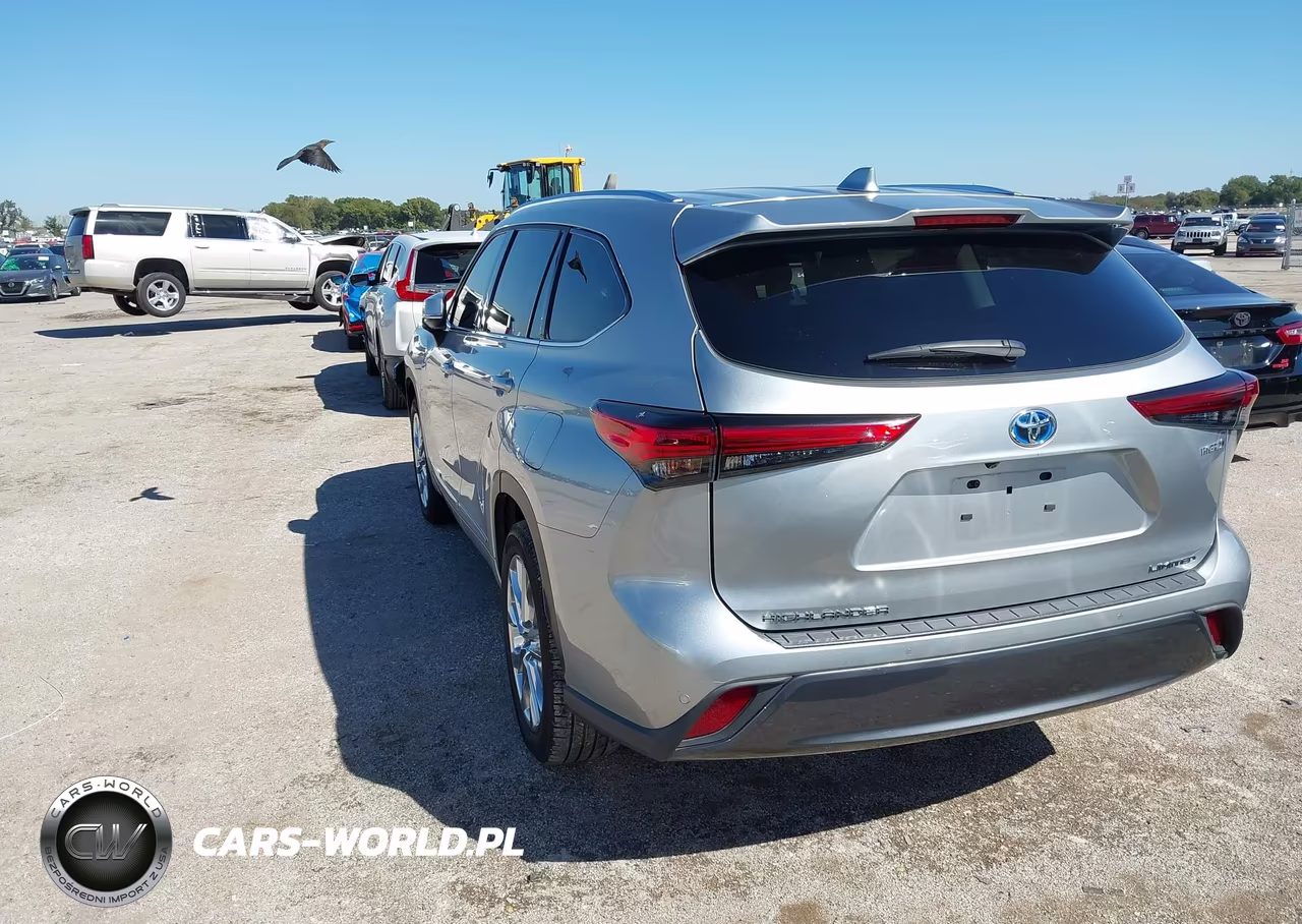 2022 Toyota Highlander Hybrid Limited VIN:5TDYARAH2NS511951 - 3