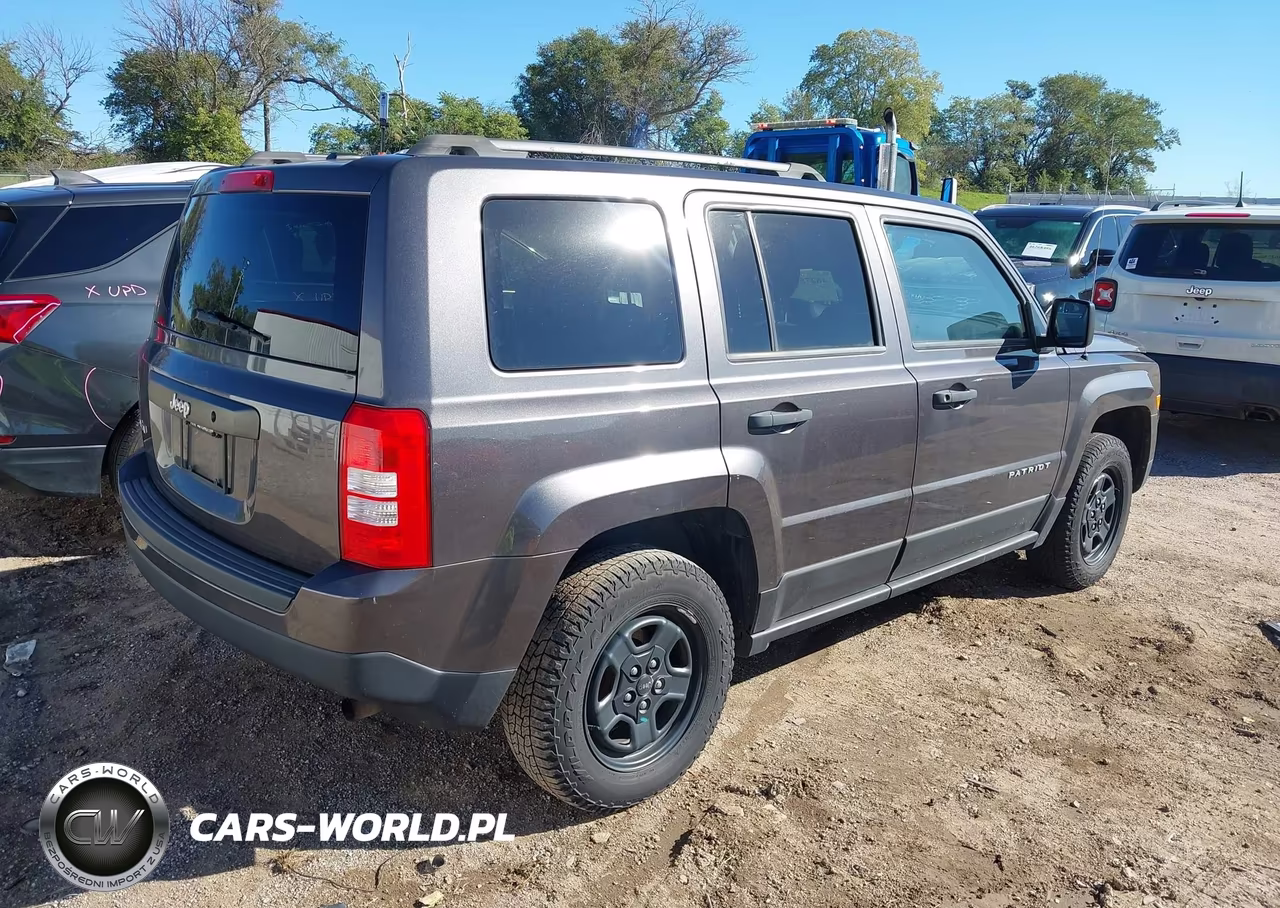 2016 Jeep Patriot Sport VIN:1C4NJRBB4GD627762 - 4