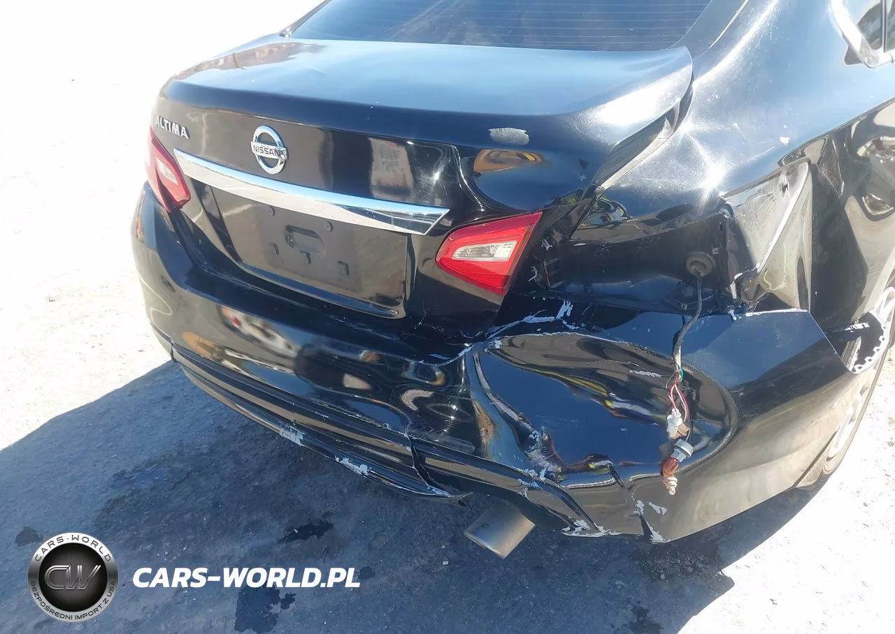 2017 Nissan Altima 2.5 S VIN:1N4AL3AP1HN313409 - 6