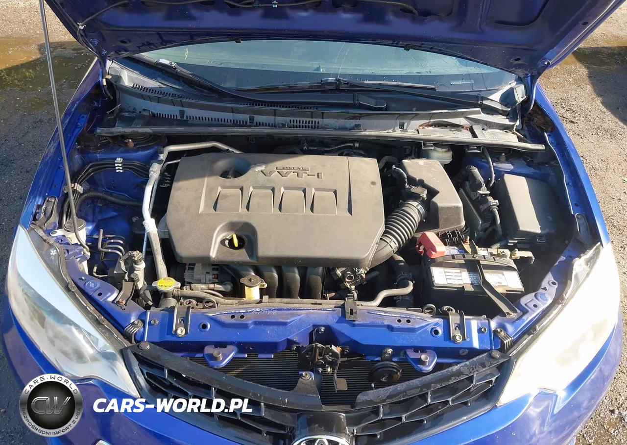 2015 Toyota Corolla S Plus VIN:2T1BURHE1FC481375 - 10