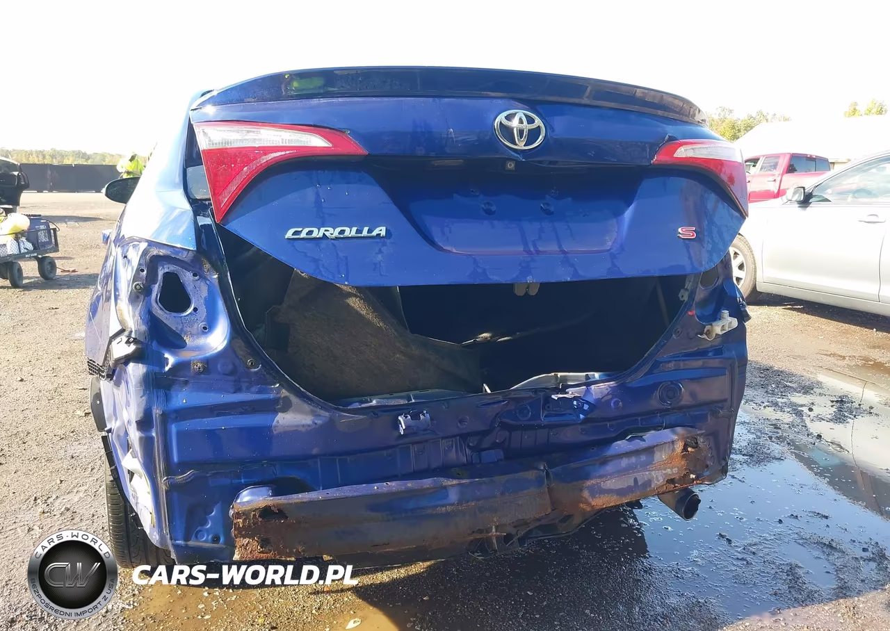 2015 Toyota Corolla S Plus VIN:2T1BURHE1FC481375 - 6
