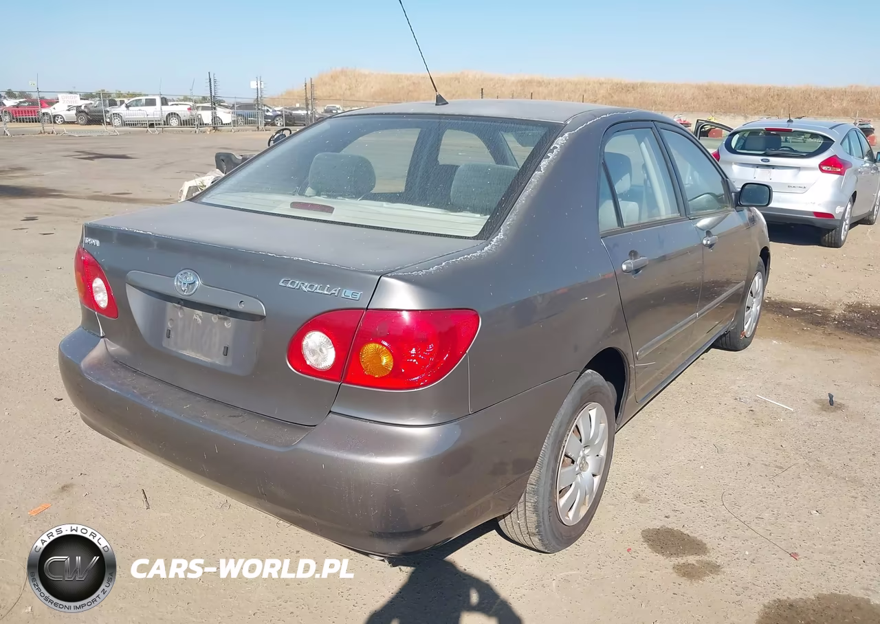 2003 Toyota Corolla Le VIN:1NXBR32E03Z082362 - 4