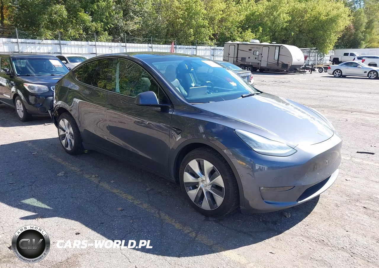 2021 Tesla Model Y Long Range Dual Motor All-Wheel Drive