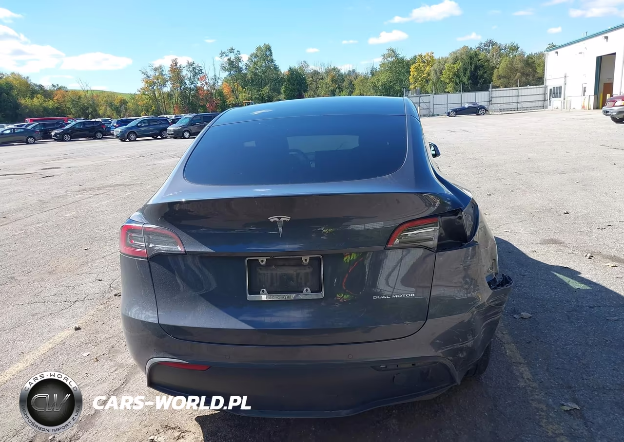 2021 Tesla Model Y Long Range Dual Motor All-Wheel Drive VIN:5YJYGDEE0MF254048 - 16