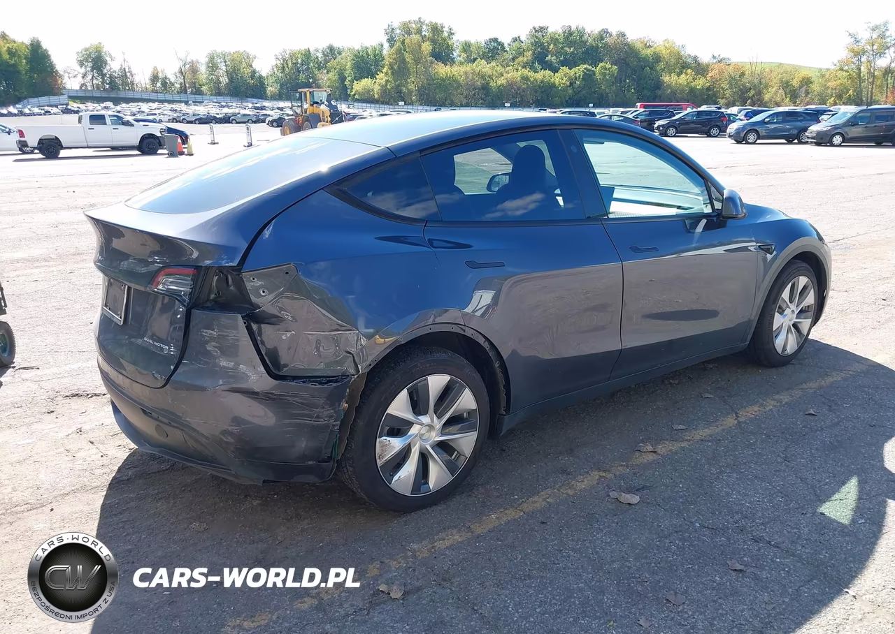 2021 Tesla Model Y Long Range Dual Motor All-Wheel Drive VIN:5YJYGDEE0MF254048 - 4