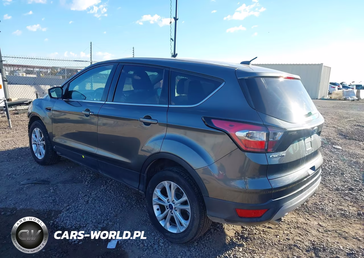 2017 Ford Escape Se VIN:1FMCU0G98HUC02087 - 3