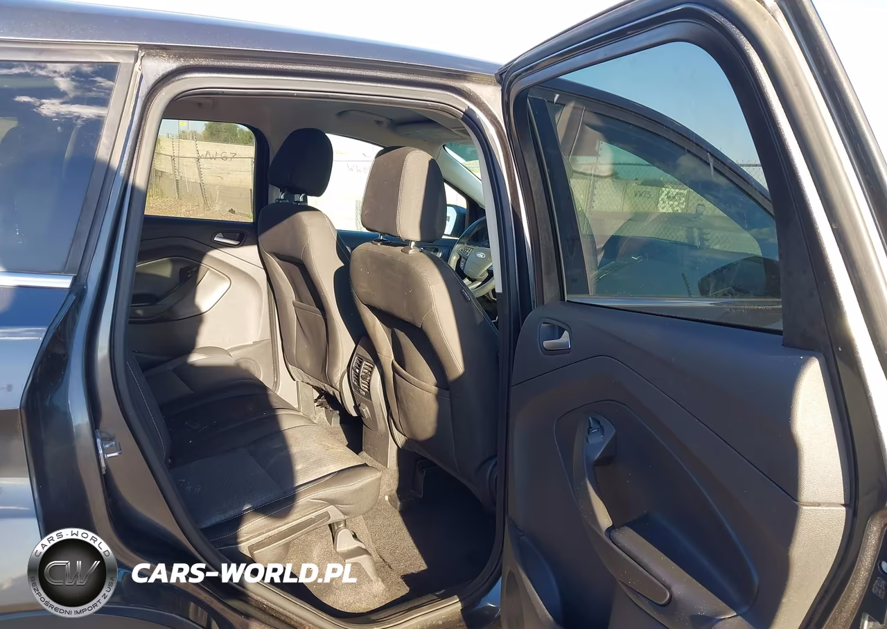 2017 Ford Escape Se VIN:1FMCU0G98HUC02087 - 8