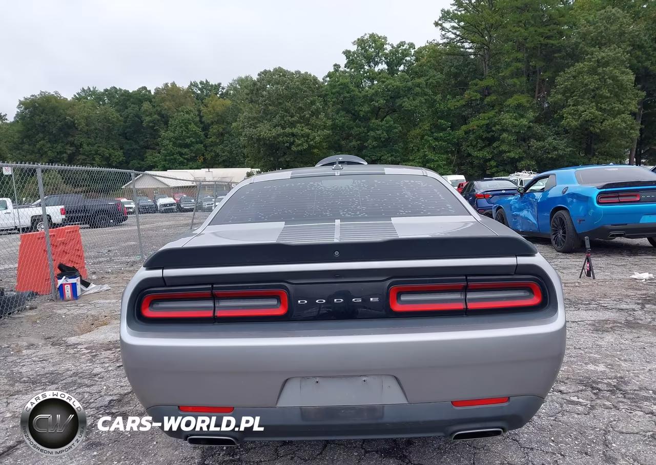 2016 Dodge Challenger Sxt VIN:2C3CDZAG1GH358834 - 17