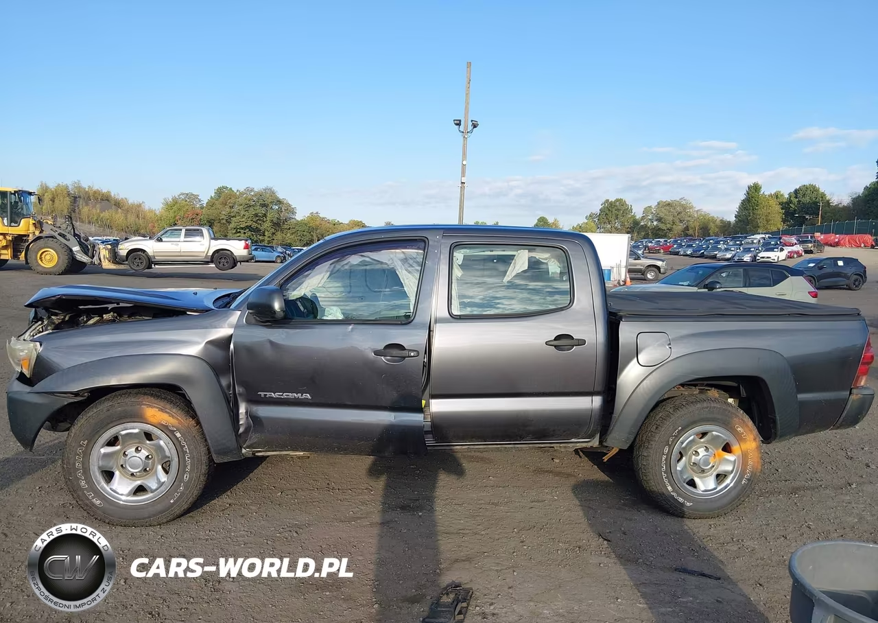 2014 Toyota Tacoma Base V6 VIN:5TFLU4EN3EX101772 - 14