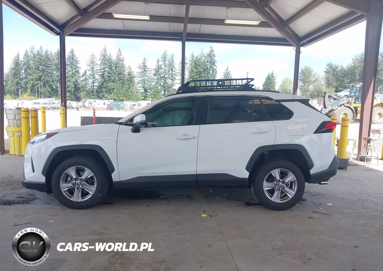 2022 Toyota Rav4 Xle VIN:2T3W1RFV2NW213856 - 14