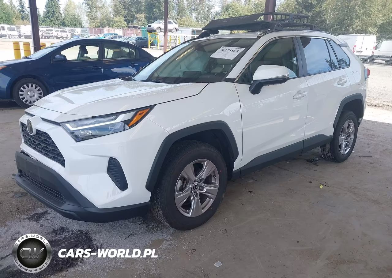 2022 Toyota Rav4 Xle VIN:2T3W1RFV2NW213856 - 2