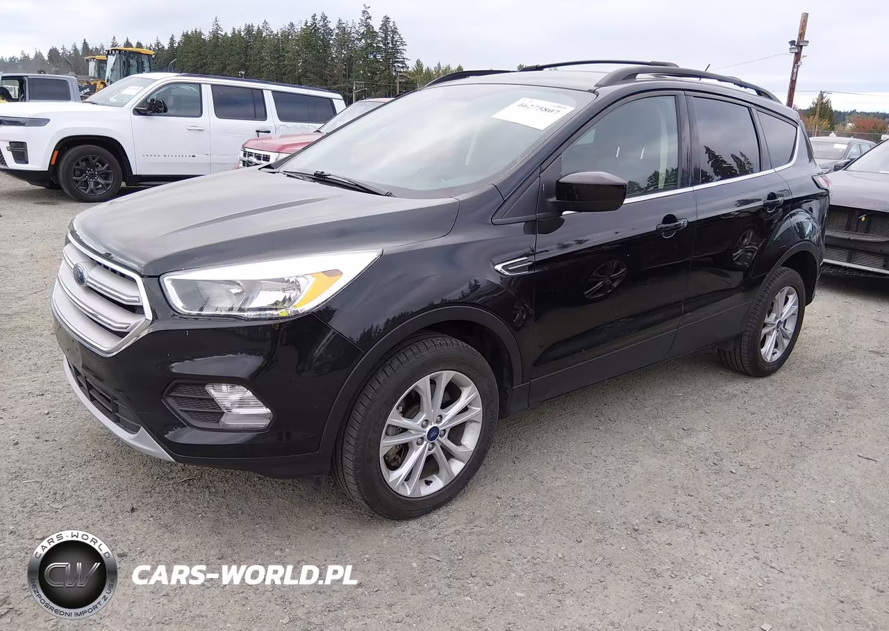 2018 Ford Escape Se VIN:1FMCU9GD8JUA86811 - 2