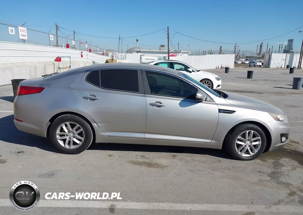 2013 Kia Optima Lx VIN:5XXGM4A7XDG194580 - 12