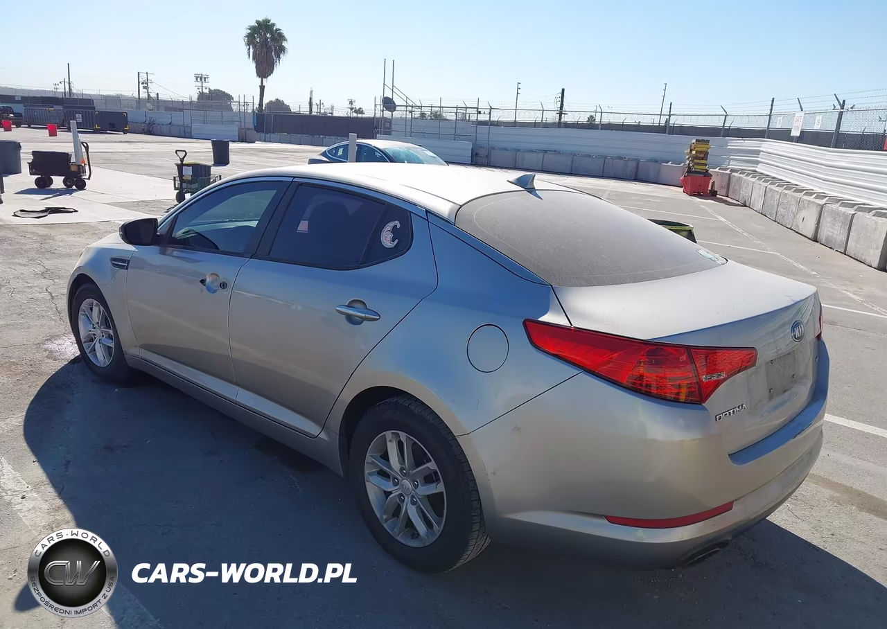 2013 Kia Optima Lx VIN:5XXGM4A7XDG194580 - 3